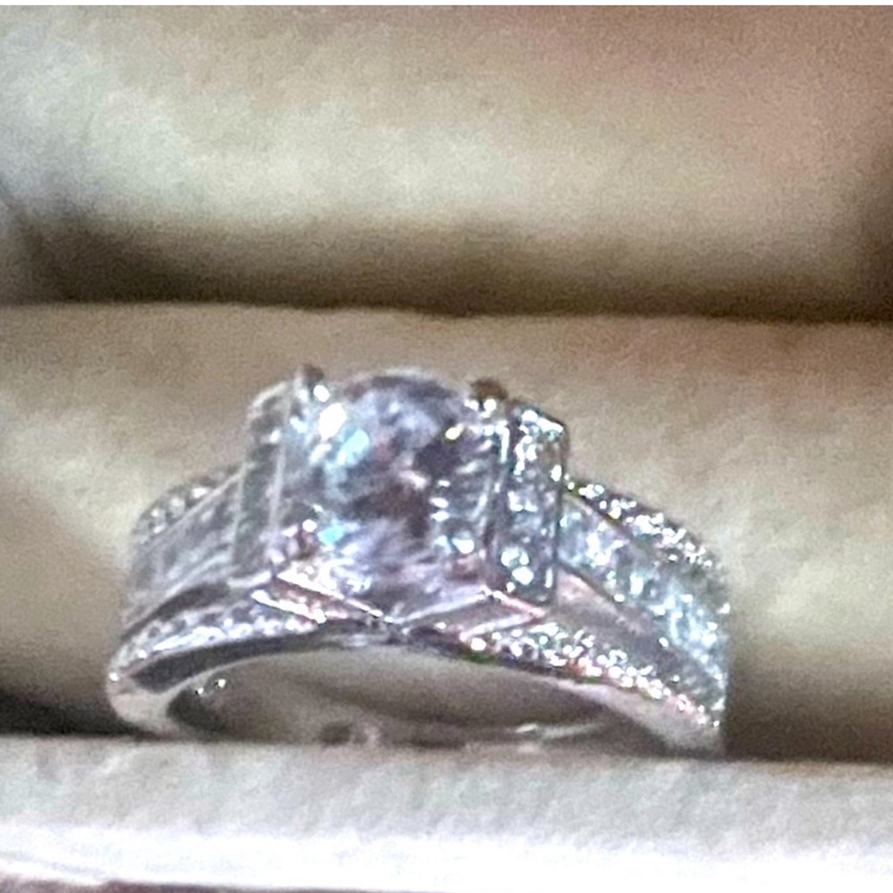 7 Cz Rings sizes vary 6/7  to 8